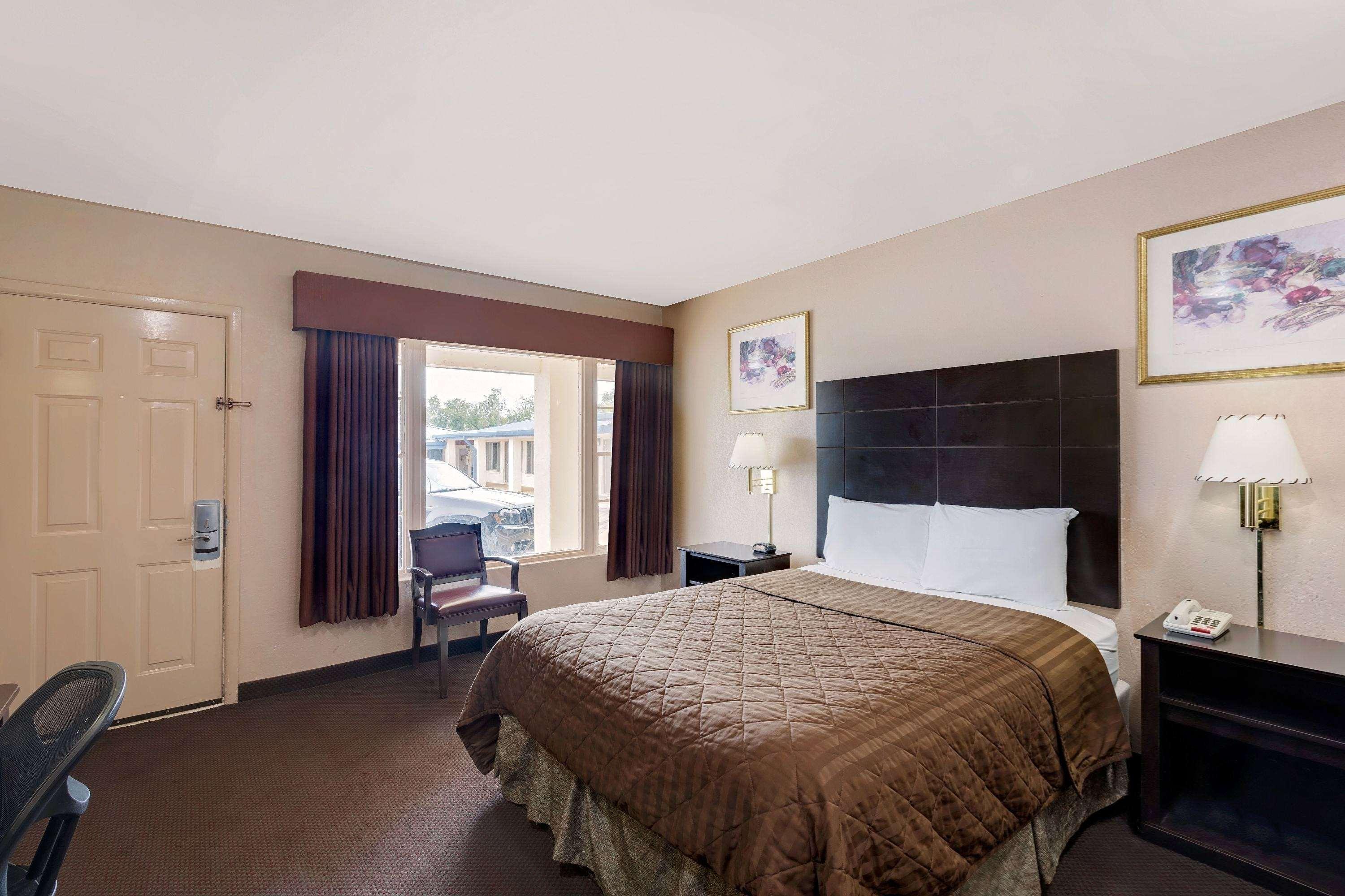 Travelodge By Wyndham Ozona Kültér fotó