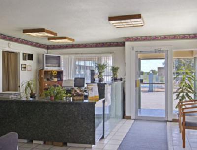 Travelodge By Wyndham Ozona Beltér fotó